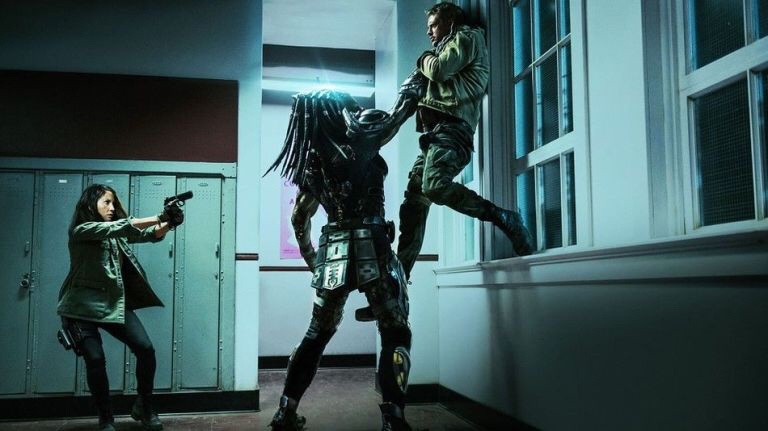 “The Predator” Has Too Much Synthesis and Not Enough Hybrid