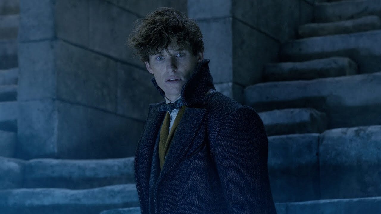 “Fantastic Beasts: The Crimes of Grindelwald”: Confusion, Exhaustion and a White Eye Johnny Depp