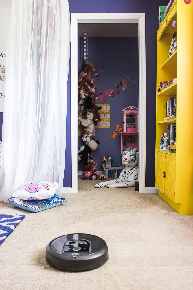 American Sonnet for My Roomba Soul.